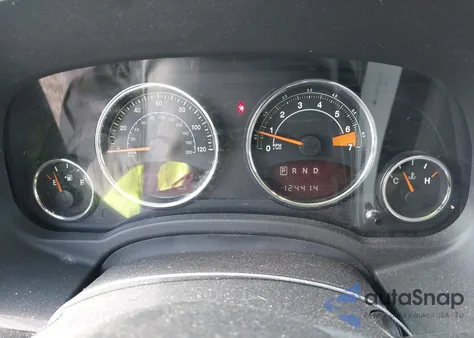 2017 Jeep Compass High Altitude 4X4 из США, поврежденный, VIN 1C4NJDEB8HD169806